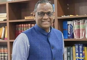 'என் சிந்தனைகளை வாதமாக மாற்ற அடித்தளமிட்டது தினமலர்'