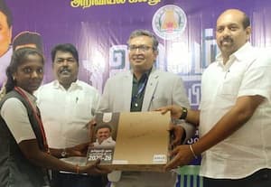  மயிலம் கல்லுாரியில் இலவச லேப்டாப் வழங்கல்