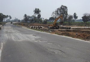  விருதசீர நதி குறுக்கே பாலம் மாற்றுப்பாதை பணி தீவிரம்