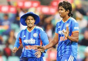 ஆஸ்திரேலியாவை வீழ்த்தியது இந்தியா: முதல் 'டி-20' போட்டியில்