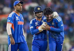 'சூப்பர்-8' சுற்றில் இந்தியா: பரிதாபமாக சுருண்டது பாகிஸ்தான்: இஷான் கிஷான் அரைசதம்