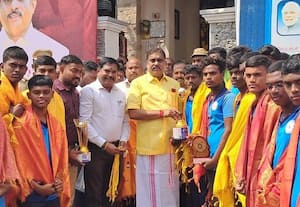 சூட்டிங் பால் போட்டியில் வென்ற வீரர்களுக்கு அமைச்சர் வாழ்த்து
