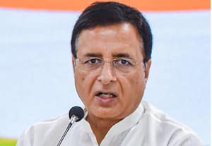  சுயசார்பா; அமெரிக்க சார்பா? கேள்வி எழுப்பும் காங்கிரஸ்