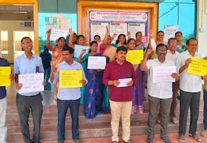  கவுரவ விரிவுரையாளர்கள் வகுப்பு புறக்கணிப்பு