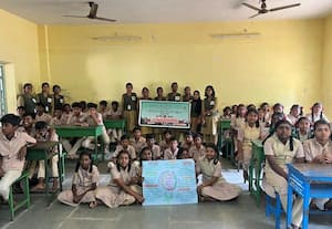  உலக பருப்பு தினத்தை முன்னிட்டு வேளாண் மாணவியர் விழிப்புணர்வு