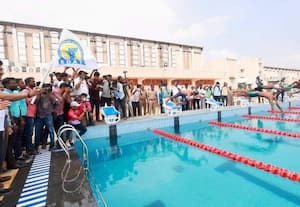  பல்கலையில் நீச்சல் குளம் பார்வைக்கு மட்டுமே அனுமதி பயன்பாட்டிற்கு வராததால் வீரர்கள் தவிப்பு