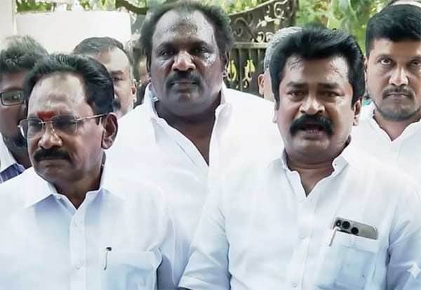 அழகிரி ஆதரவாளர் மன்னன் அதிமுகவில் ஐக்கியம் 