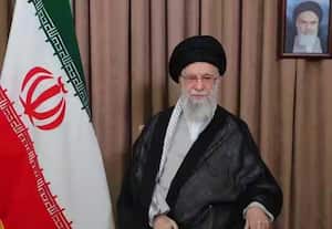 வலிமையான ராணுவம் தாக்கப்பட்ட வரலாறு உண்டு: டிரம்ப்புக்கு ஈரான்  எச்சரிக்கை