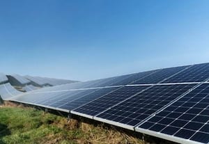  சூரிய மின்சார உற்பத்தி திறன் தேவையை விட அதிகரிப்பு