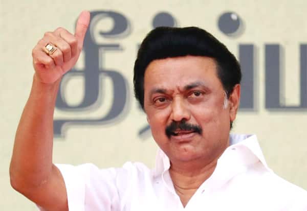  தேர்தல் அறிவிப்புக்கு முன்பே பணம் வழங்கினால் விதிமீறலா? ஸ்டாலின் மீதான வழக்கில் சுப்ரீம் கோர்ட் கேள்வி