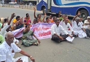  அங்கன்வாடி ஊழியர்கள் கைது விருத்தாசலத்தில் பரபரப்பு