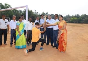  கல்லுாரியில் விளையாட்டு போட்டி துவக்கம்