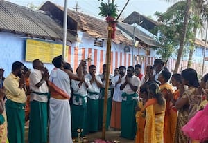  பழநி பாதயாத்திரை குழு சார்பில் பந்தக்கால் நடும் விழா நடந்தது