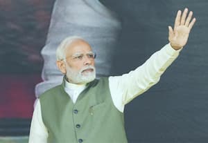 இஸ்ரேல் செல்கிறார் மோடி; கையெழுத்தானது ராணுவ ஒப்பந்தம்