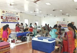  கல்லுாரி சந்தை நிகழ்ச்சியில் மகளிர் குழுக்கள் பங்கேற்பு