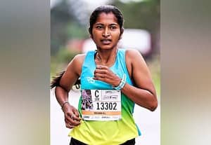  ஓட்டப்பந்தயத்தில் அசத்தும் பெண் கான்ஸ்டபிள்