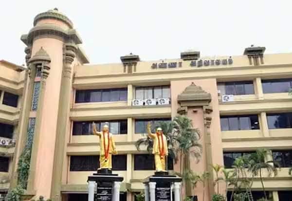 தேர்தல் களம் சூடுபிடித்து; திமுகவில் விருப்ப மனு விநியோகம் துவக்கம்