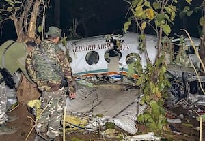  ஜார்க்கண்டில் 'ஏர் ஆம்புலன்ஸ்' விபத்து ஒருவரை காக்க 7 பேர் பலியான பரிதாபம்