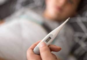  வெயில் அதிகரிக்கும் நேரத்தில் குடும்ப தொற்றாகிறது காய்ச்சல்