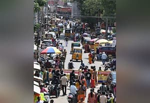  வடபழனி முருகன் கோவில் சாலையோர ஆக்கிரமிப்பால் திணறும் பக்தர்கள்