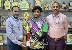  சுருள் வீச்சு போட்டி மாணவர் சாதனை