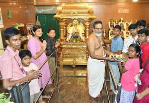  லட்சுமி ஹயக்ரீவர் கோவிலில் சகஸ்ரநாம அர்ச்சனை