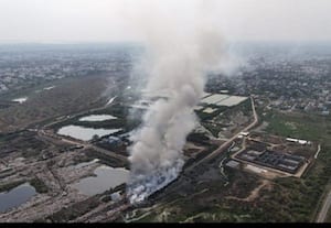  நத்தப்பேட்டையில் எரிந்த குப்பை கிடங்கு கவுன்சிலர்கள் புகார் கூறியதன் எதிரொலி