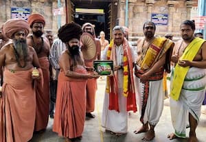  திருநள்ளாறு சனீஸ்வரர் கோவிலில் சனிப்பெயர்ச்சி பூர்வாங்க பூஜை துவக்கம்