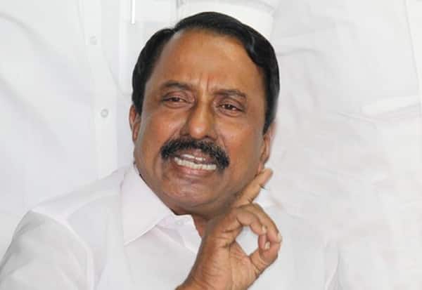  துரோகத்தின் மொத்த உருவம் பழனிசாமி