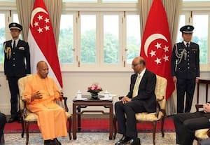 4 நாள் பயணத்தில் உ.பி., முதல்வர் யோகி ஆதித்யநாத் ﻿ சாதனை! : சிங்கப்பூர், ஜப்பானுடன் ரூ.1.5 லட்சம் கோடிக்கு ஒப்பந்தம்