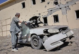  ஆப்கன் - பாகிஸ்தான் மோதல் தீவிரம் வீரர்கள், பயங்கரவாதிகள் 500 பேர் பலி