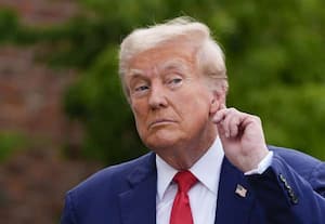 தாக்குதல் நடத்தினால் விளைவுகள் பயங்கரமாக இருக்கும்: ஈரானுக்கு அதிபர் டிரம்ப் எச்சரிக்கை