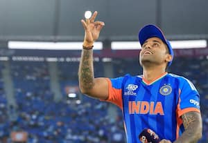 வெஸ்ட் இண்டீசுக்கு எதிரான வாழ்வா... சாவா...? போட்டி; டாஸ் வென்ற இந்தியா பவுலிங்