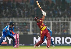 பவல், ஹோல்டர் அதிரடி ஆட்டம்; இந்திய அணிக்கு 196 ரன் இலக்கு