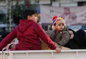 சிதைந்துபோகும் கனவுகள்: அகதிகளாகும் மழலைகள்