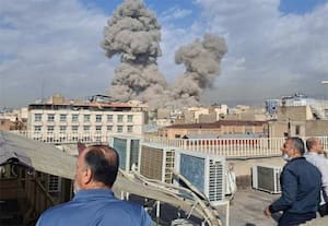  ஹெஸ்பொல்லா தாக்குதலுக்கு பதிலடி கொடுத்தது இஸ்ரேல் லெபனானில் 31 பேர் பலி; 149 பேர் காயம்