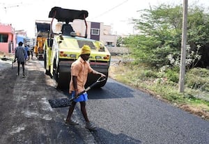 தேர்தலையொட்டி புதிய சாலை பணி... தீவிரம்!விழுப்புரத்தில் ரூ.26 கோடியில் துரிதம்