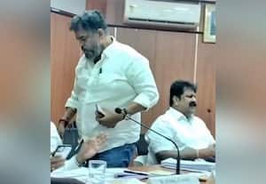  உத்தர கன்னடா மாவட்ட வளர்ச்சி கூட்டத்தில் அமைச்சருடன் காங்., - எம்.எல்.ஏ., மோதல்