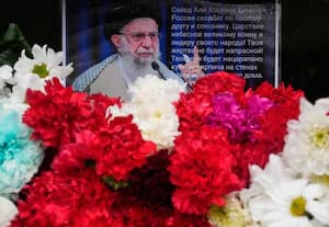 கமேனி இருக்குமிடம் சிஐஏ கண்டறிந்தது எப்படி?