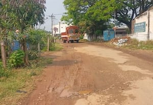  ரோடு சீரமைப்பு பணிகளை விரைந்து முடிக்க வலியுறுத்தல்