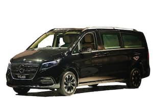 மெர்சிடிஸ் பென்ஸ் 'வி - கிளாஸ்' எம்.பி.வி., நகரும் '5 - ஸ்டார்' ஹோட்டல்