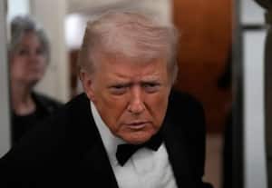 சட்டவிரோதமாக வசூலித்த ரூ.11.91 லட்சம் கோடி வரி; திரும்ப செலுத்த டிரம்ப் அரசுக்கு உத்தரவு