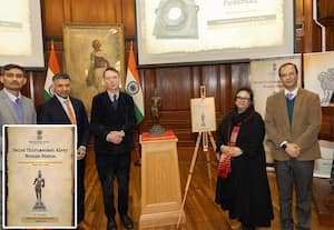 பிரிட்டனிலிருந்து கொண்டுவரப்பட்ட திருமங்கை ஆழ்வாரின் வெண்கலச் சிலை