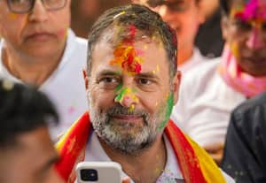 வன்முறையால் எதையும் பெற முடியாது: ராகுல்