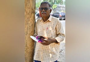  கவிதைகளாக மாறிய உயிர் அச்ச நாட்கள்