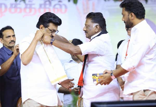 அண்ணா தி.மு.க., அபகரிப்பு தி.மு.க., வாக மாறிவிட்டது: பன்னீர் செல்வம் குற்றச்சாட்டு