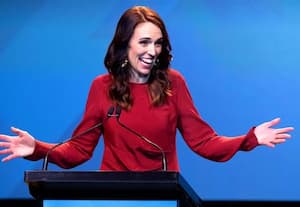 நல்ல வேலைவாய்ப்பு எதிர்பார்த்து நியூசி., முன்னாள் பிரதமர் ஆஸி.,யில் குடியேற்றம்!