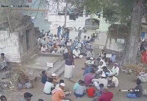  நீதிமன்றம் தீர்ப்பளித்தும் கோவில் கட்ட முஸ்லிம்கள் எதிர்ப்பு: மதுரை அருகே பாதுகாப்பு கோரி ஹிந்துக்கள் மனு