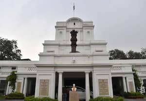  மின்சார பைக், கார்களுக்கு சாலை வரி, பதிவு கட்டணம் ரத்து பட்ஜெட்டில் அறிவிக்க டில்லி அரசு திட்டம்