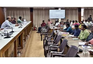  சட்டசபை தேர்தலை முன்னிட்டு அலுவலர்களுக்கு பயிற்சி முகாம்